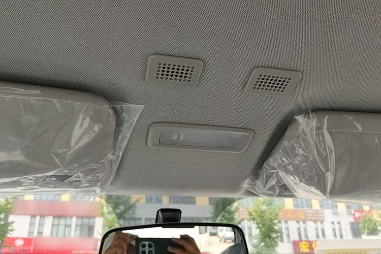 Used Geely Galaxy Panda 2024 Panda Mini 200km Endurance Bear Headliner