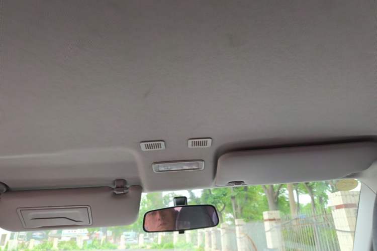 Used Geely Galaxy Panda 2024 Panda Mini 200km Endurance Bear Headliner