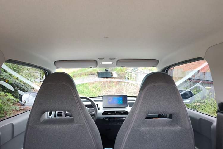 Used Geely Galaxy Panda 2024 Panda Mini 200km Endurance Bear Headliner
