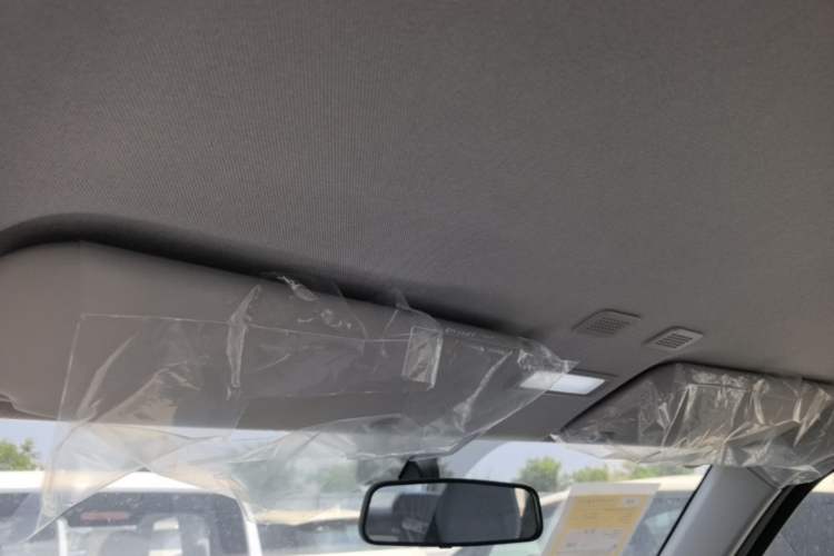 Used Geely Galaxy Panda 2024 Panda Mini 200km Endurance Bear Headliner