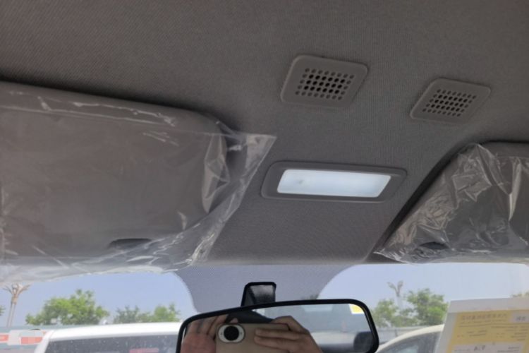 Used Geely Galaxy Panda 2024 Panda Mini 200km Endurance Bear Headliner