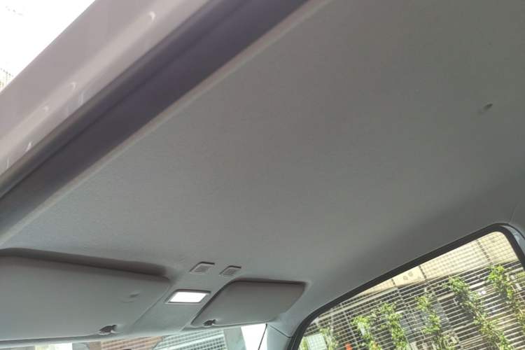 Used Geely Galaxy Panda 2024 Panda Mini 200km Endurance Bear Headliner