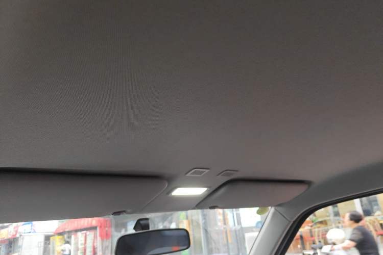 Used Geely Galaxy Panda 2024 Panda Mini 200km Endurance Bear Headliner