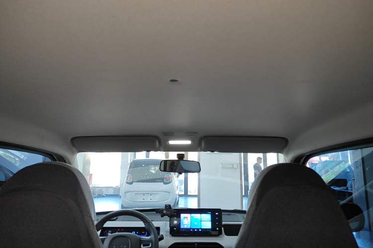 Used Geely Galaxy Panda 2024 Panda Mini 200km Endurance Bear Headliner