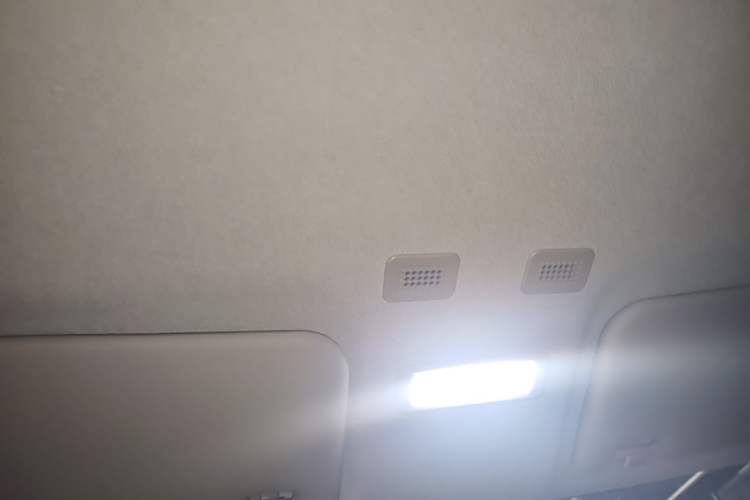Used Geely Galaxy Panda 2024 Panda Mini 200km Endurance Bear Headliner