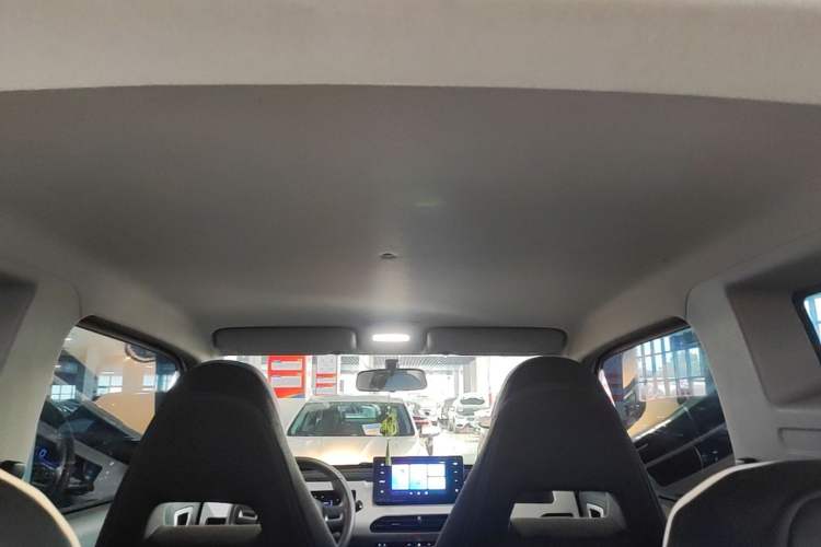 Used Geely Galaxy Panda 2024 Panda Mini 200km Endurance Bear Headliner