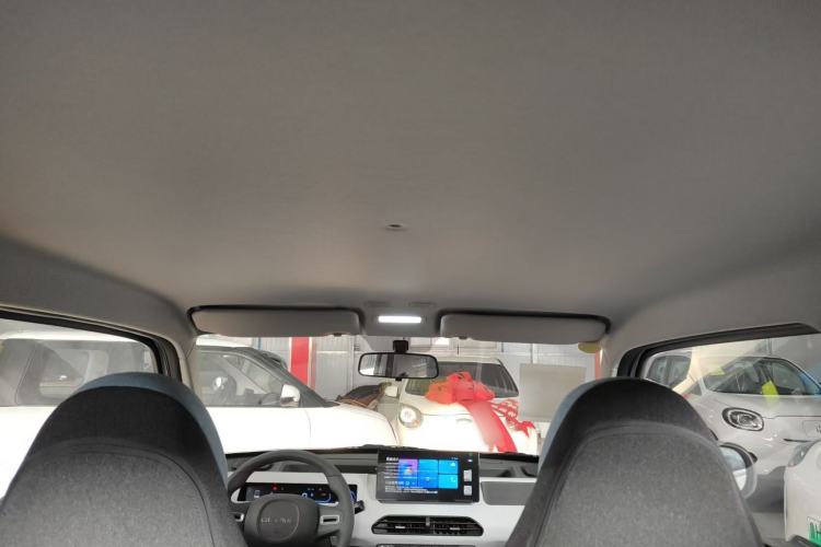 Used Geely Galaxy Panda 2024 Panda Mini 200km Endurance Bear Headliner