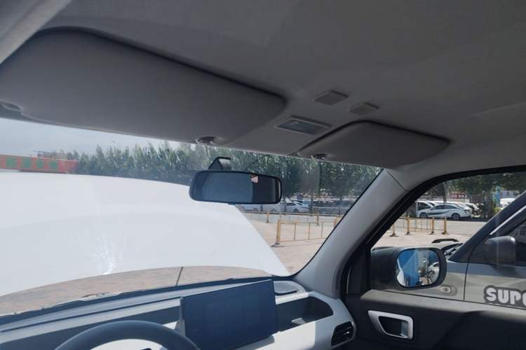 Used Geely Galaxy Panda 2024 Panda Mini 200km Endurance Bear Headliner