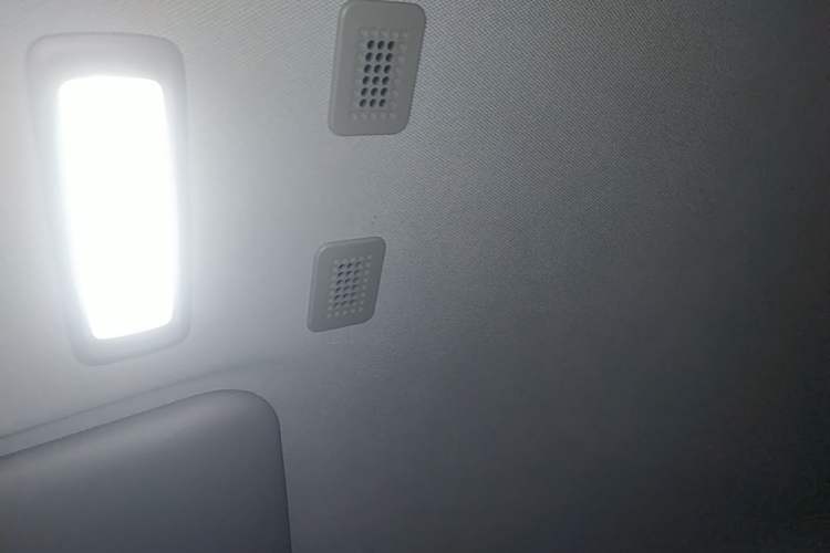 Used Geely Galaxy Panda 2024 Panda Mini 200km Endurance Bear Headliner