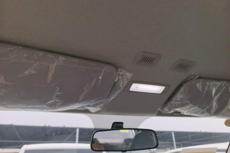 Used Geely Galaxy Panda 2024 Panda Mini 200km Endurance Bear Headliner