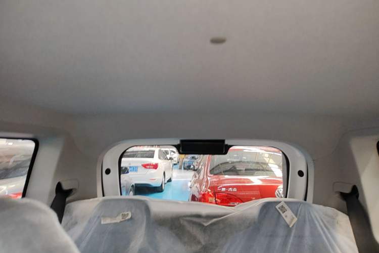 Used Geely Galaxy Panda 2024 Panda Mini 200km Endurance Bear Headliner