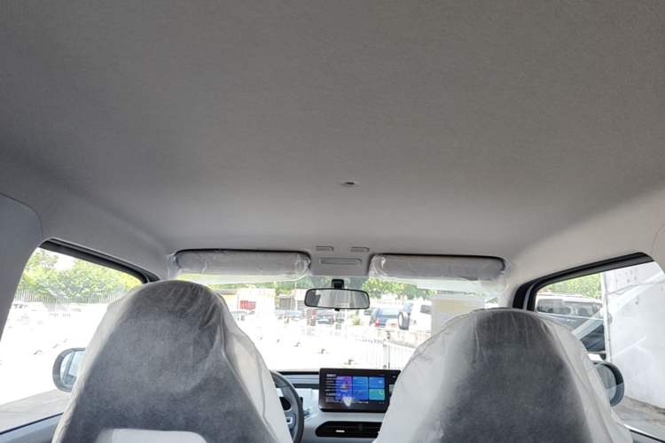 Used Geely Galaxy Panda 2024 Panda Mini 200km Endurance Bear Headliner