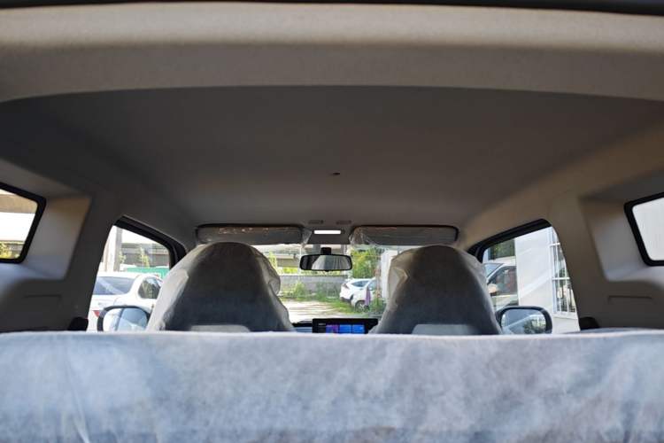 Used Geely Galaxy Panda 2024 Panda Mini 200km Endurance Bear Headliner