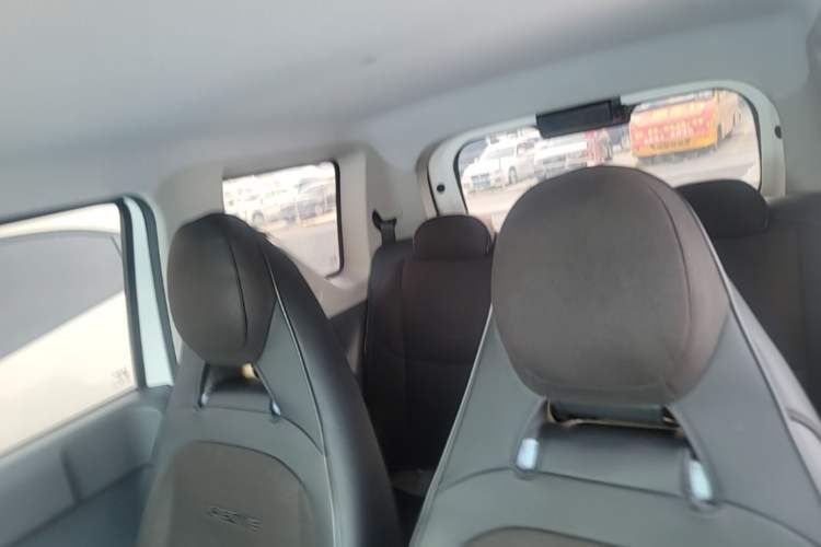 Used Geely Galaxy Panda 2024 Panda Mini 200km Endurance Bear Headliner