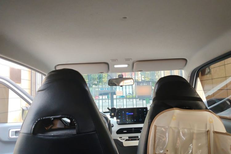 Used Geely Galaxy Panda 2024 Panda Mini 200km Endurance Bear Headliner