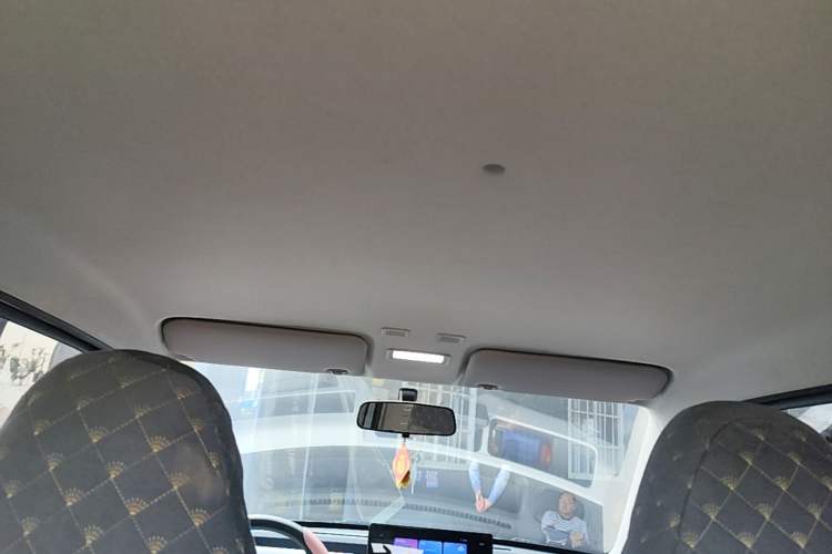 Used Geely Galaxy Panda 2024 Panda Mini 200km Endurance Bear Headliner