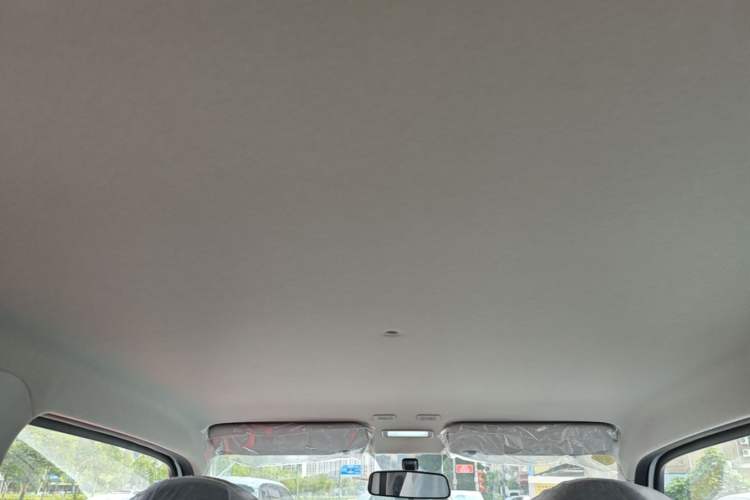 Used Geely Galaxy Panda 2024 Panda Mini 200km Endurance Bear Headliner