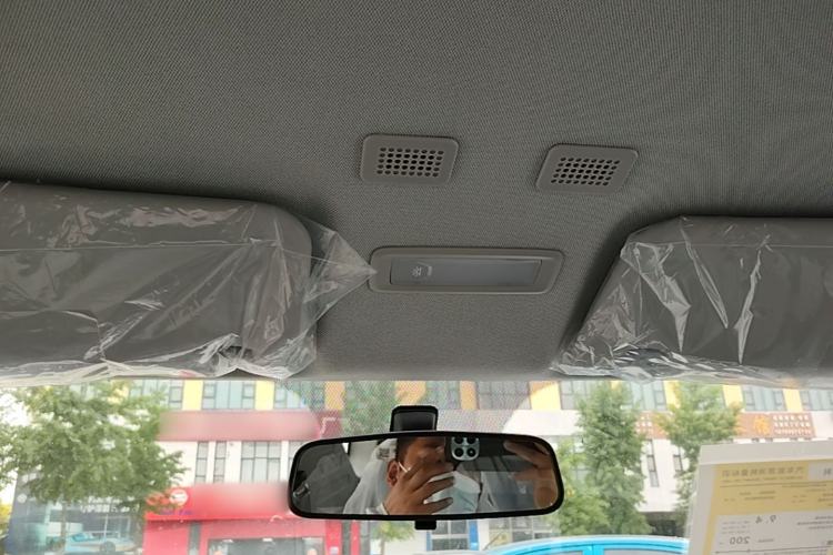 Used Geely Galaxy Panda 2024 Panda Mini 200km Endurance Bear Headliner