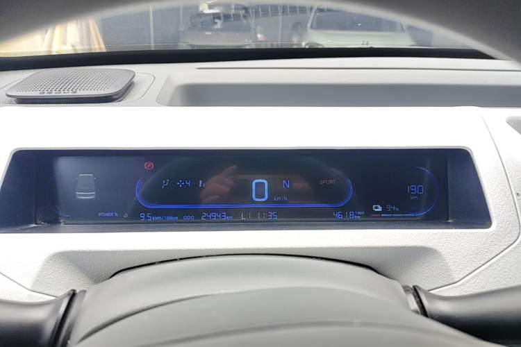 Used Geely Galaxy Panda 2024 200km Panda Kart Instrument Cluster