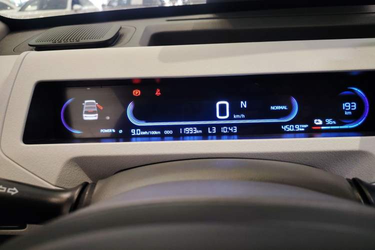 Used Geely Galaxy Panda 2024 Panda Mini 200km Longteng PRO Edition Instrument Cluster