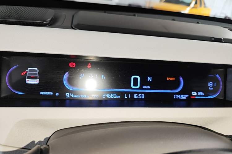 Used Geely Galaxy Panda 2024 Panda Mini 200km Endurance Bear Instrument Cluster