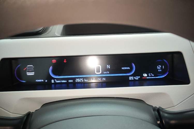 Used Geely Galaxy Panda 2024 Panda Mini 200km Endurance Bear Instrument Cluster