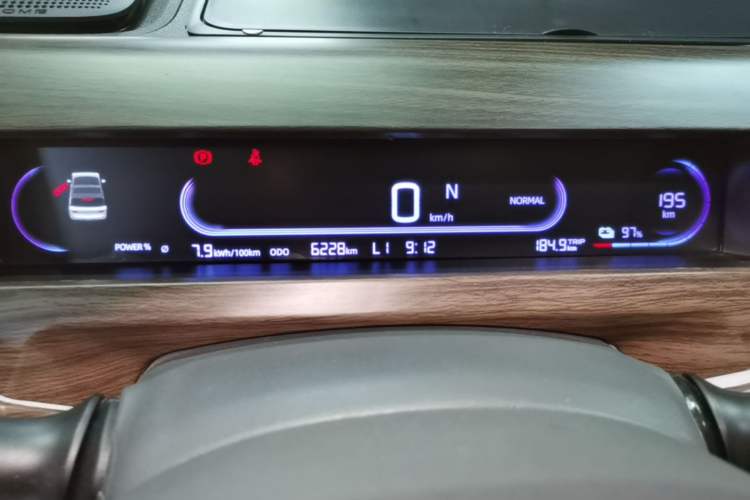 Used Geely Galaxy Panda 2024 Panda Mini 200km Endurance Bear Instrument Cluster