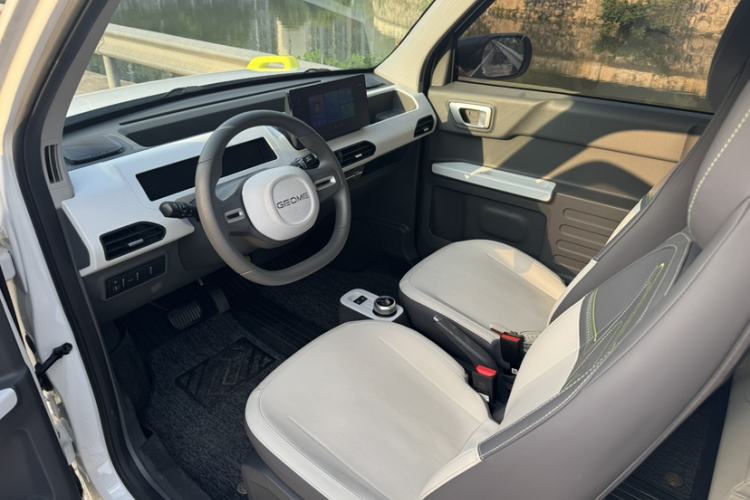 Used Geely Galaxy Panda 2024 200km Panda Rider Interior 1