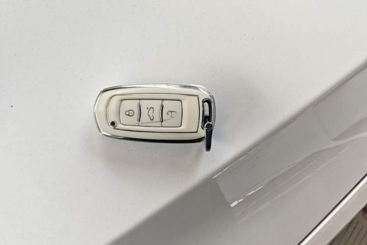 Used Geely Galaxy Panda 2024 200km Panda Rider Interior 1