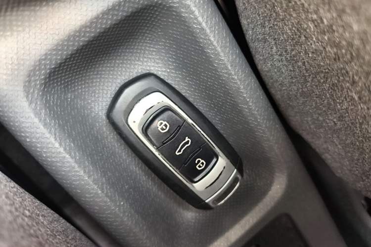Used Geely Galaxy Panda 2024 Panda Mini 200km Longteng PRO Edition Interior 1