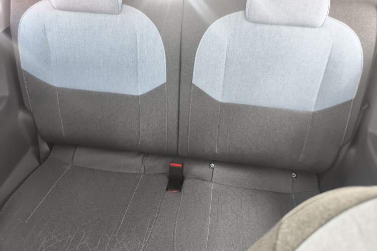 Used Geely Galaxy Panda 2024 Panda Mini 200km Endurance Bear Interior 2