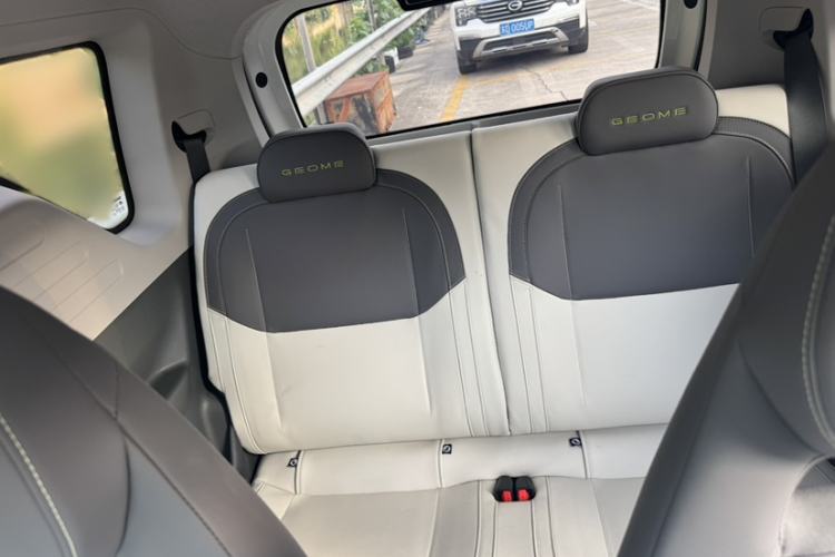 Used Geely Galaxy Panda 2024 200km Panda Rider Interior 2
