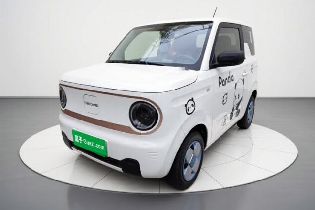 Used Geely Galaxy Panda 2024 Panda Mini 200km Endurance Bear
