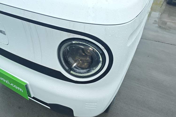 Used Geely Galaxy Panda 2024 Panda Mini 200km Endurance Bear Left Front Headlight