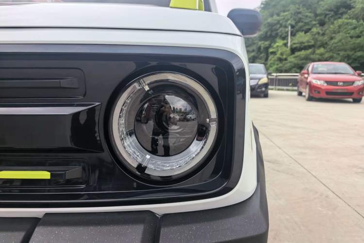 Used Geely Galaxy Panda 2024 200km Panda Rider Left Front Headlight