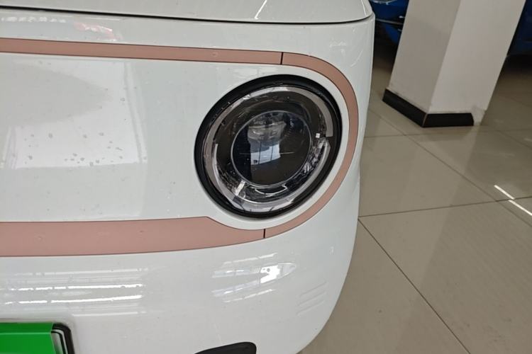 Used Geely Galaxy Panda 2024 Panda Mini 200km Endurance Bear Left Front Headlight