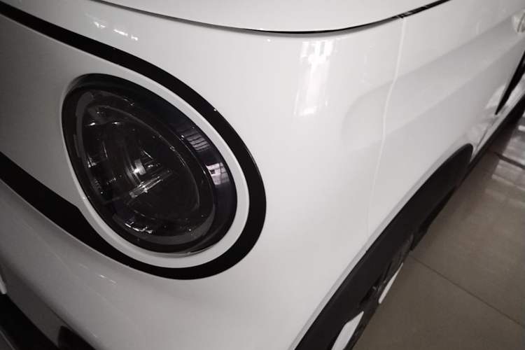 Used Geely Galaxy Panda 2024 200km Panda Kart Left Front Headlight
