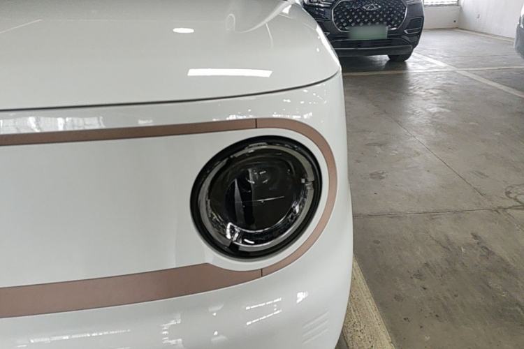 Used Geely Galaxy Panda 2024 Panda Mini 200km Endurance Bear Left Front Headlight