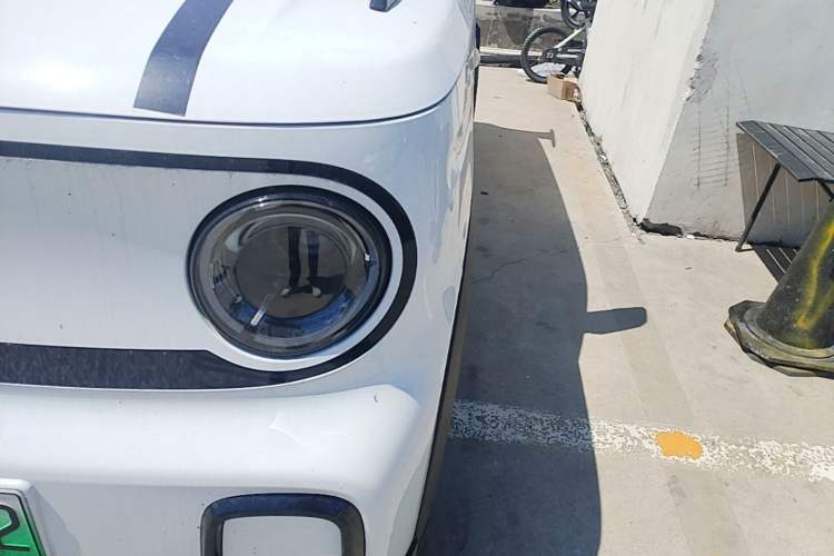 Used Geely Galaxy Panda 2024 200km Panda Kart Left Front Headlight