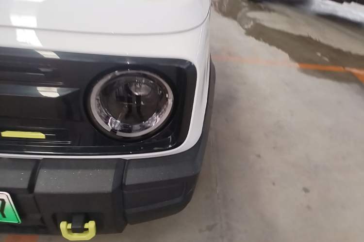 Used Geely Galaxy Panda 2024 200km Panda Rider Left Front Headlight