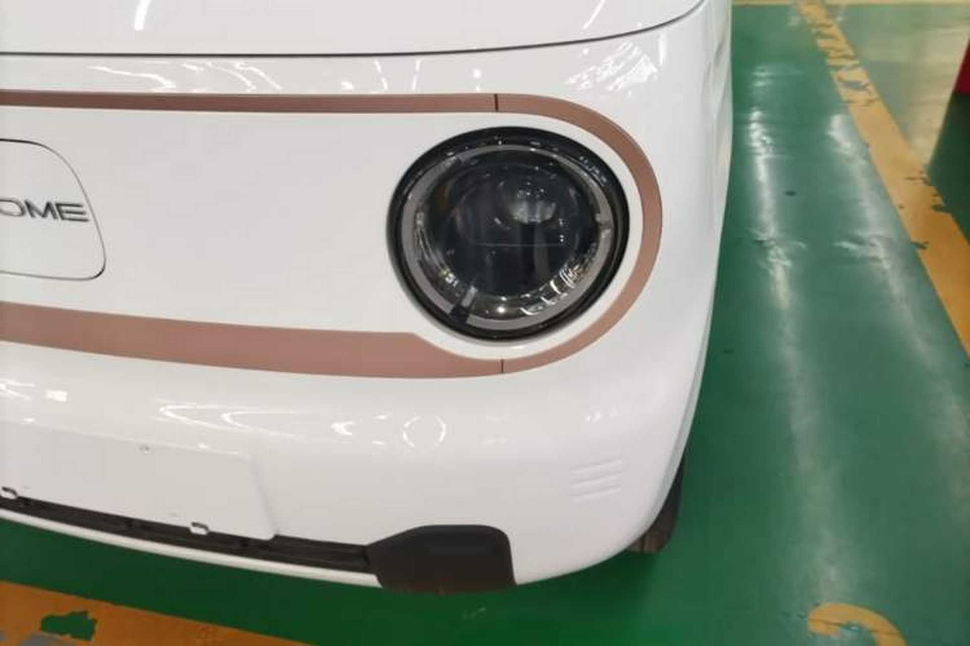 Used Geely Galaxy Panda 2024 Panda Mini 200km Endurance Bear Left Front Headlight