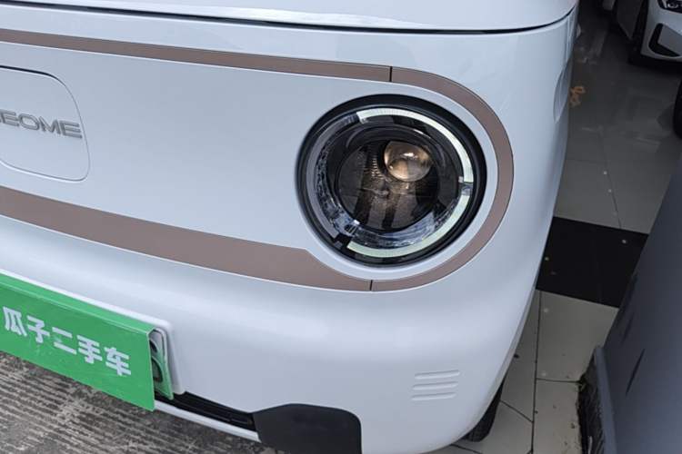 Used Geely Galaxy Panda 2024 Panda Mini 200km Longteng PRO Edition Left Front Headlight
