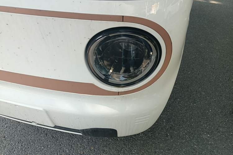 Used Geely Galaxy Panda 2024 Panda Mini 200km Endurance Bear Left Front Headlight