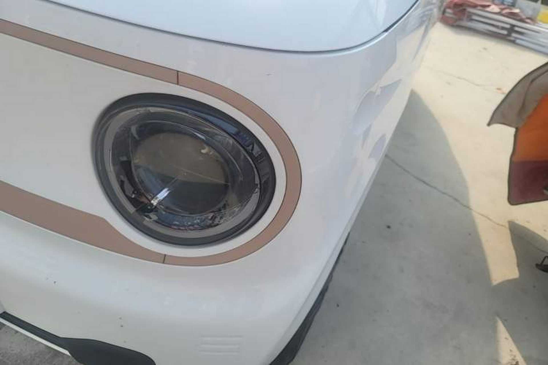 Used Geely Galaxy Panda 2024 Panda Mini 200km Endurance Bear Left Front Headlight