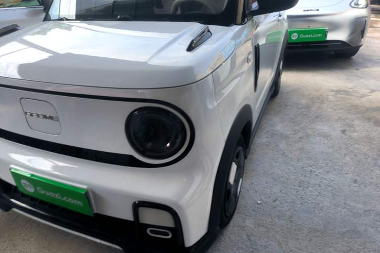 Used Geely Galaxy Panda 2024 200km Panda Kart Left Front Headlight