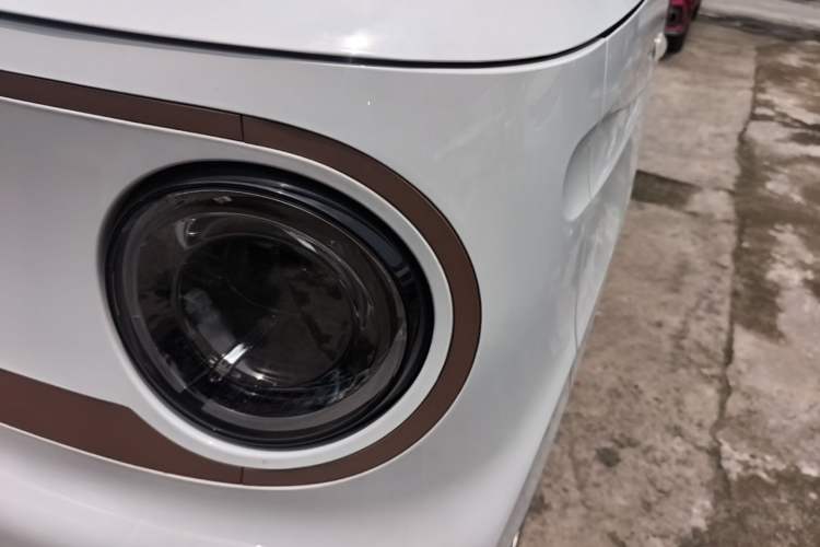 Used Geely Galaxy Panda 2024 Panda Mini 200km Longteng PRO Edition Left Front Headlight