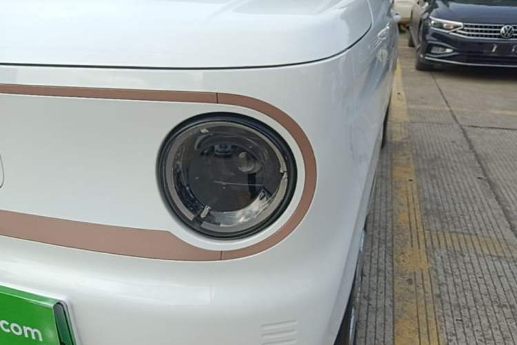Used Geely Galaxy Panda 2024 Panda Mini 200km Longteng PRO Edition Left Front Headlight