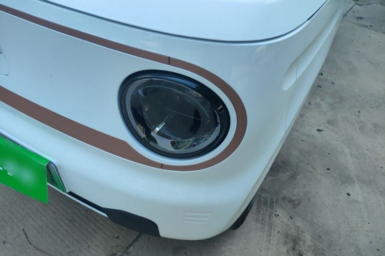 Used Geely Galaxy Panda 2024 Panda Mini 200km Endurance Bear Left Front Headlight