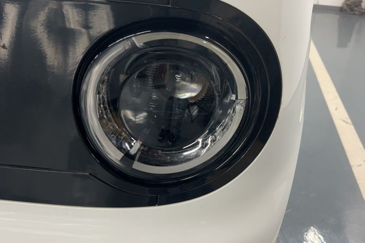 Used Geely Galaxy Panda 2024 Panda Mini 200km Endurance Bear Left Front Headlight