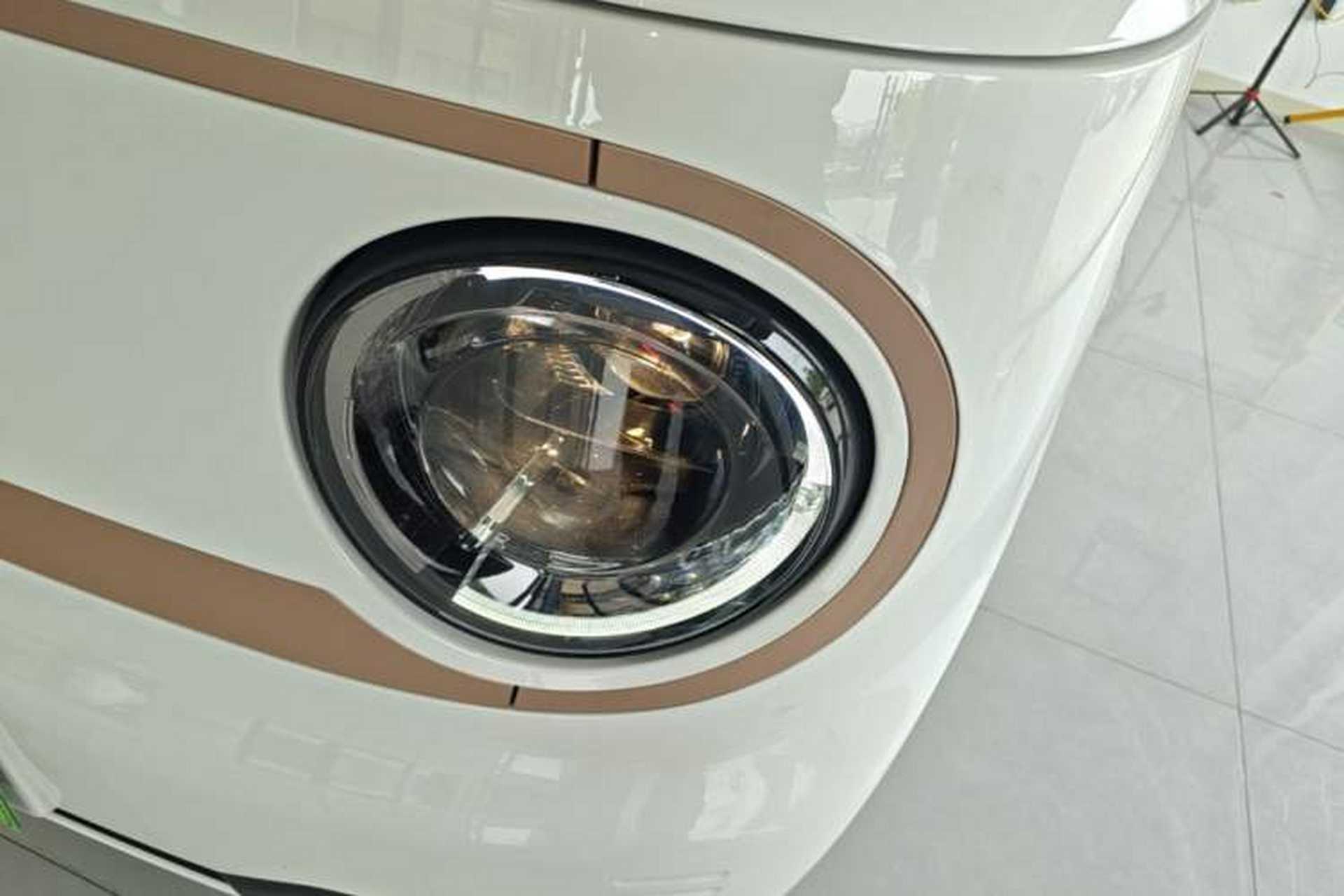 Used Geely Galaxy Panda 2024 Panda Mini 200km Endurance Bear Left Front Headlight